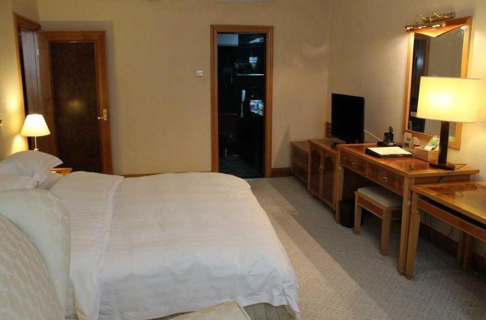 Jinan Gui Du Hotel Buitenkant foto